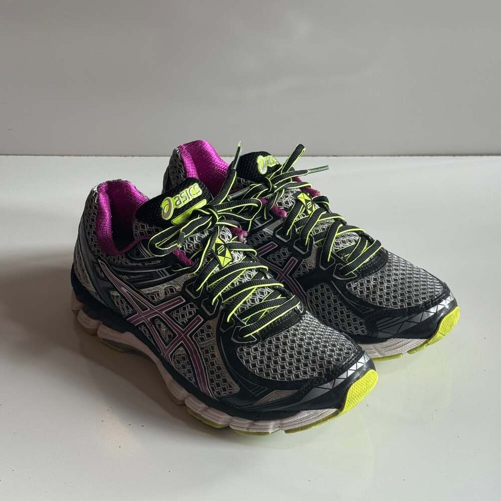 Asics GT 2000 Running Shoes Silver Purple T3P8N Womens Sz 7.5 Fast Shipping